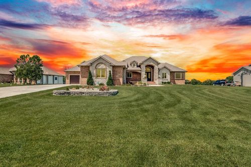 7420 W Hidden Acres St, Maize, KS, 67101-9031 | Card Image