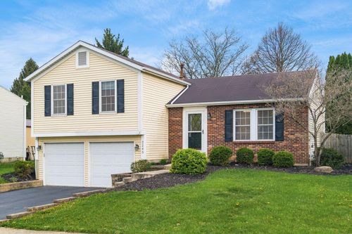 2245 Green Island Dr, Columbus, OH, 43228-9491 | Card Image