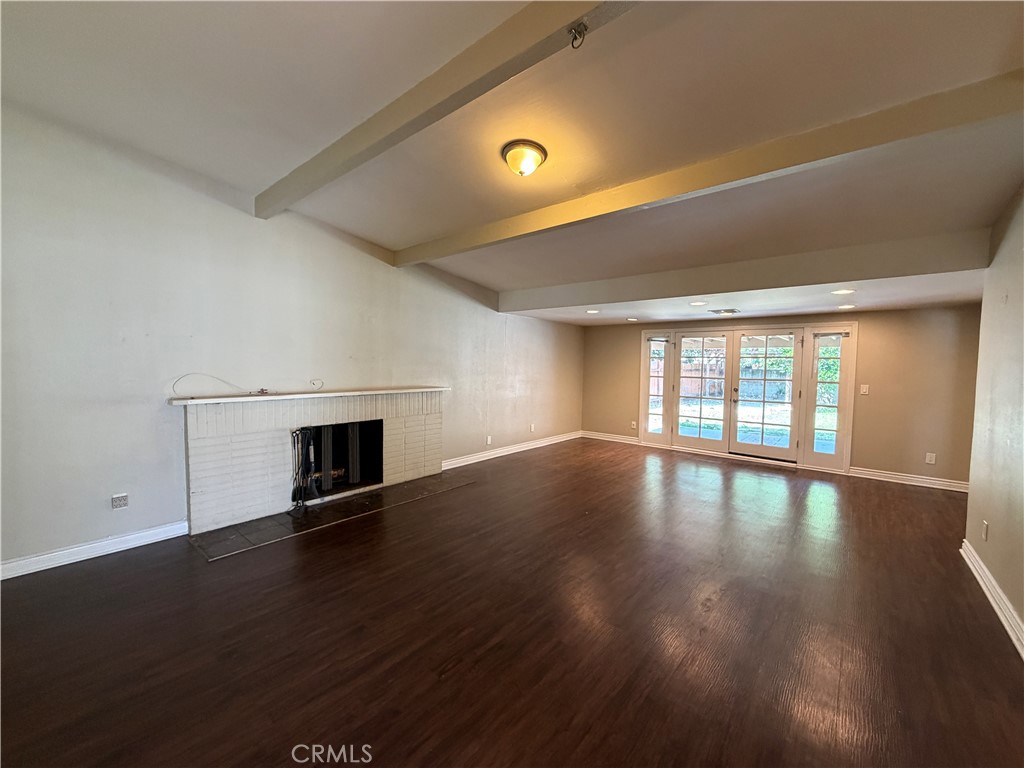 Residential in Reseda 2