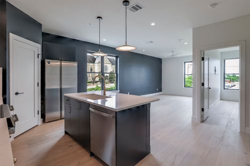 207-309 W Daggett Avenue, Fort Worth, TX, 76104 | Card Image