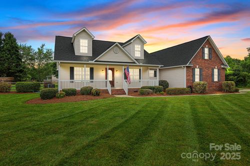 1025 Forest Oaks Dr, Salisbury, NC, 28146-9310 | Card Image