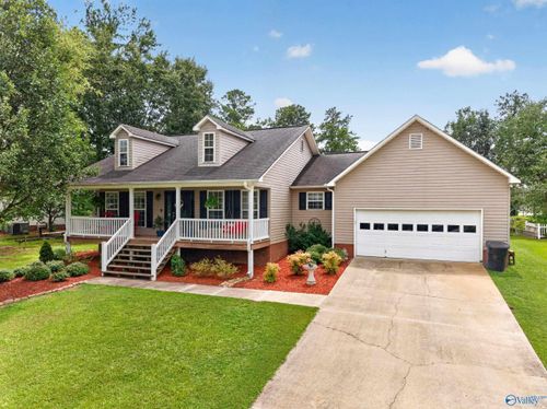 213 Camden Cove Ln, Gadsden, AL, 35903-3674 | Card Image
