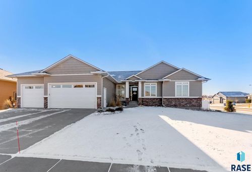 6301 E Jasper Cir Circle, Sioux Falls, SD, 57110 | Card Image