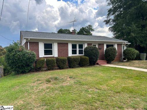 517 E Buford St, Gaffney, SC, 29340-3842 | Card Image