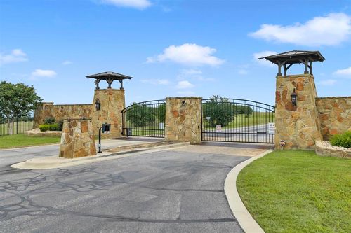 LOt 8 Vintage Oak Corner, Marble Falls, TX, 78654 | Card Image