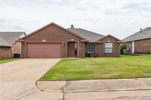 2213 N Benjamin Street, Stillwater, OK, 74075 | Card Image