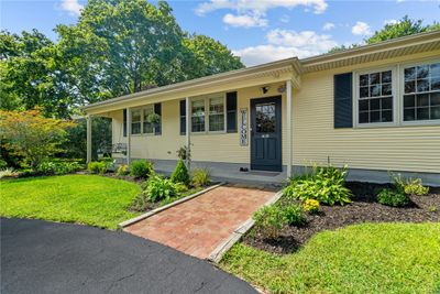 28 Leslie Drive, House other with 3 bedrooms, 2 bathrooms and 4 parking in Swansea MA | Image 2