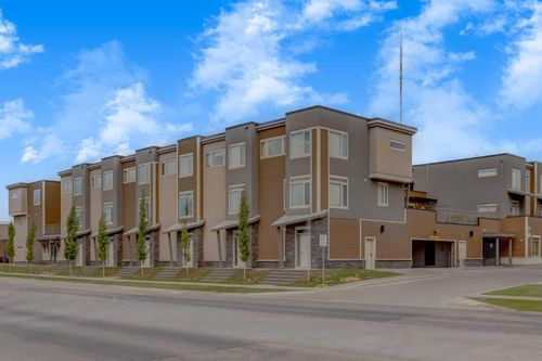 210-7 Westpark Common Sw, Calgary, AB, T3H0Y4 | Card Image
