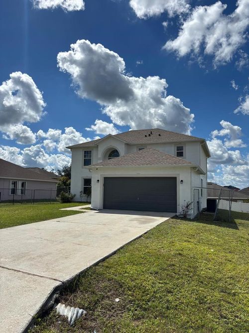404 Manitoba Dr, Kissimmee, FL, 34759-5376 | Card Image