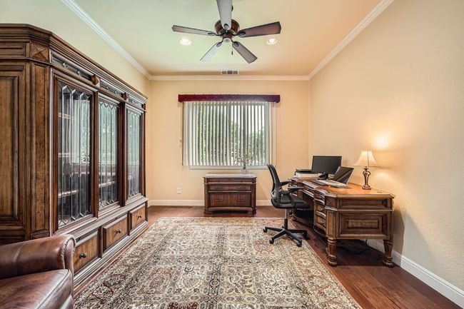 Multi-use office work space w/ beautiful pocket doors | Image 10