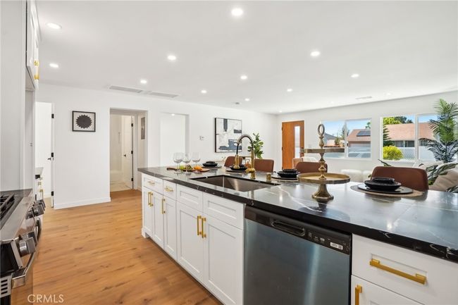 10159 Colwell Dr, House other with 5 bedrooms, 3 bathrooms and null parking in Sun Valley CA | Image 17