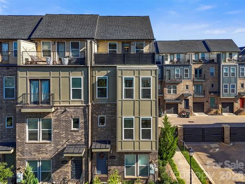 2856 Grand Union Way, Charlotte, NC, 28209-1992 | Card Image