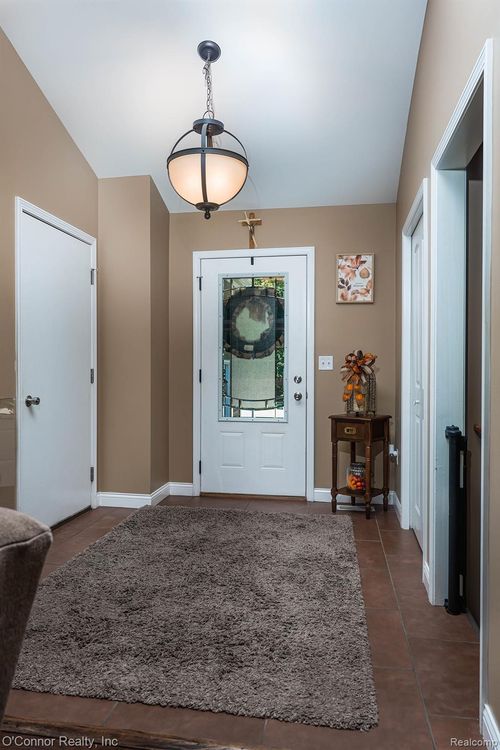 5878 S Bob White Dr, Kimball, MI, 48074-4619 | Card Image