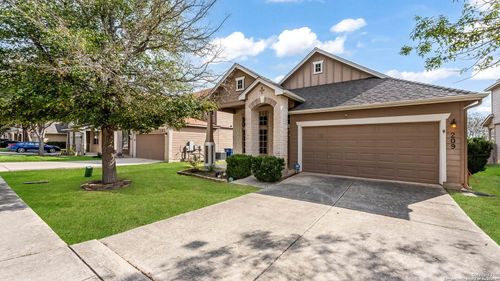 209 Ranch House Rd, Cibolo, TX, 78108-4347 | Card Image