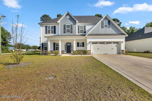 501 White Shoal Way, Sneads Ferry, NC, 28460-6958 | Card Image