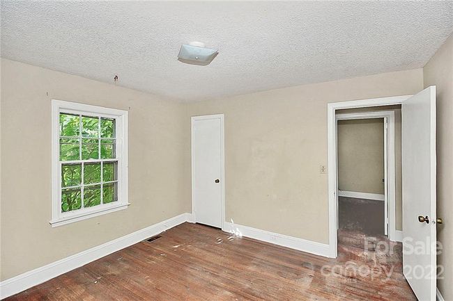 1518 Pierson Dr, House other with 2 bedrooms, 1 bathrooms and null parking in Charlotte NC | Image 14