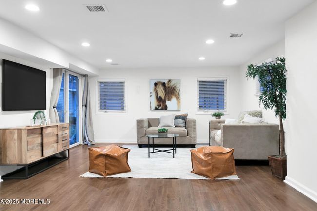 50 Maplewood Dr, House other with 4 bedrooms, 3 bathrooms and null parking in Middletown NJ | Image 16
