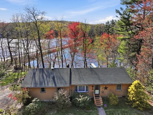 3 Forest Dr, Holland, MA, 01521-2466 | Card Image