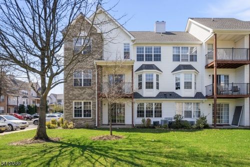 717 Stony Brook Way, North Brunswick, NJ, 08902-4585 | Card Image