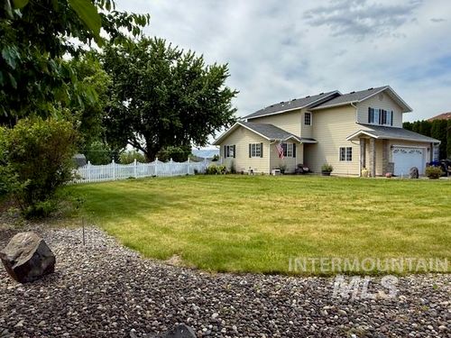 1750 Wheatlands Ave, Lewiston, ID, 83501-7862 | Card Image