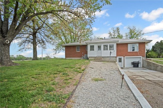 4232 Haskell Rd, House other with 3 bedrooms, 3 bathrooms and null parking in Effingham KS | Image 24
