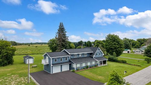 2551 W Shore Rd, Isle La Motte, VT, 05463-9865 | Card Image