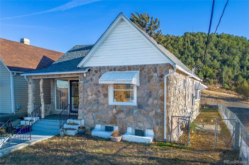 1 Hough Ln, Trinidad, CO, 81082-3303 | Card Image