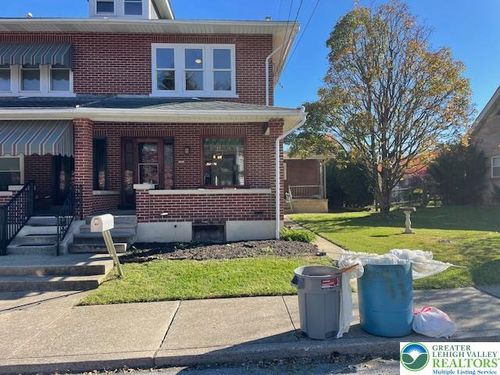 211 S Church St, Macungie, PA, 18062-1007 | Card Image