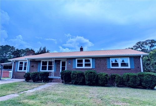 125 Chastain Rd, Central, SC, 29630-9760 | Card Image