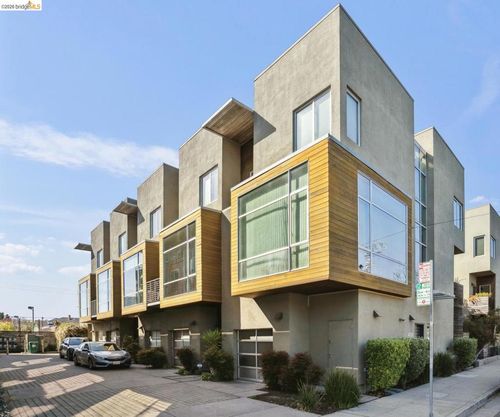 4067 Shafter Ave, Oakland, CA, 94609-2477 | Card Image
