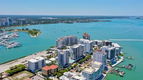 401-253 Golden Gate Pt, SARASOTA, FL, 34236-6605 | Card Image