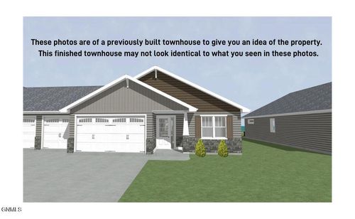 925 12th St Se, Valley City, ND, 58072 | Card Image