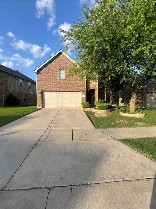 2117 Willard Dr, McKinney, TX, 75072-2927 | Card Image