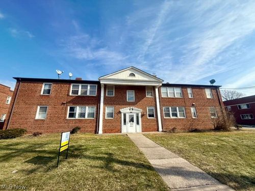 apt-3-2027 Warrensville Center Rd, South Euclid, OH, 44121-2653 | Card Image
