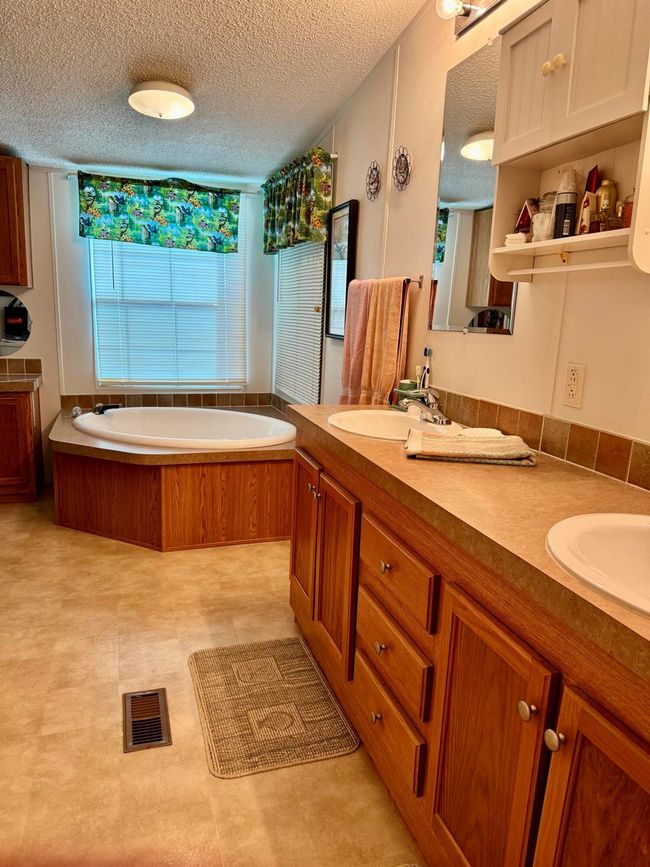 2132 Se 29 Th St, House other with 3 bedrooms, 2 bathrooms and null parking in OKEECHOBEE FL | Image 7