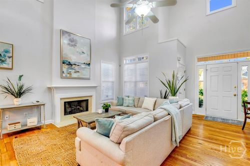 6 Roundtree Cir, Savannah, GA, 31405-5990 | Card Image