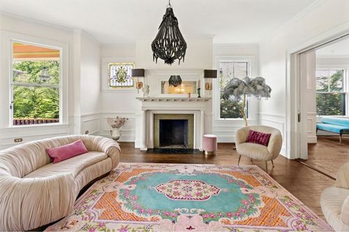 929 Beacon St, Newton, MA, 02459-1720 | Card Image