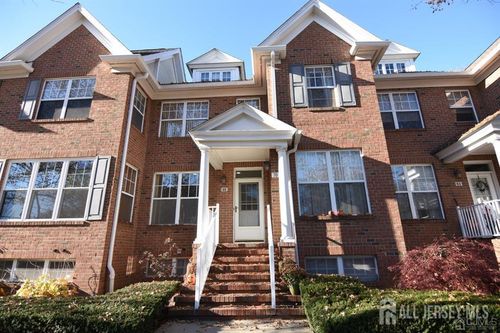 68 Franklin School Way, Metuchen, NJ, 08840-1891 | Card Image