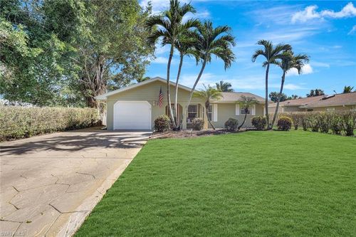 2840 14th St N, Naples, FL, 34103-4540 | Card Image