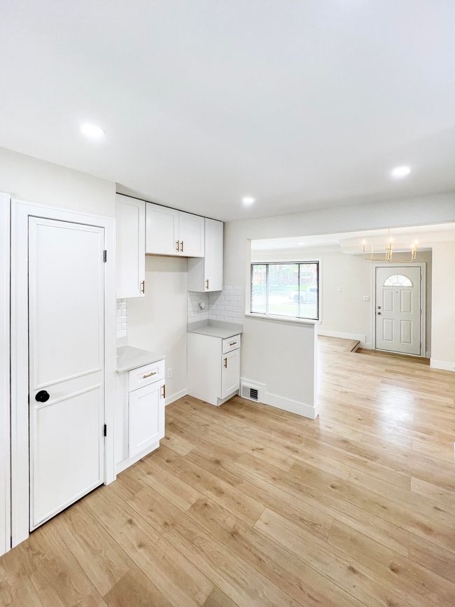 20215 Damman St, House other with 4 bedrooms, 2 bathrooms and null parking in Harper Woods MI | Image 27