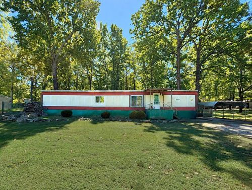 115 N Circle Dr, Ash Flat, AR, 72513-9547 | Card Image