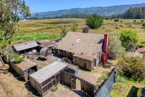 240 Overlook Dr, Bolinas, CA, 94924-9768 | Card Image