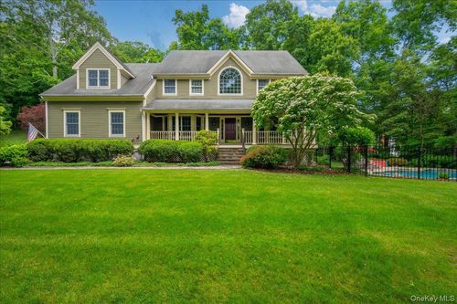 27 Gideon Reynolds Rd, Cross River, NY, 10518-1119 | Card Image