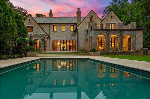 4560 Harris Trl, Atlanta, GA, 30327-3824 | Card Image