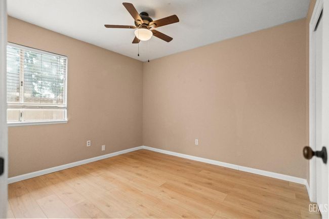 APT-30 - 5401 Dunsmuir Rd, Condo with 2 bedrooms, 1 bathrooms and null parking in Bakersfield CA | Image 9