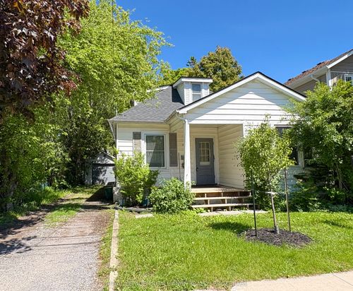 153 Macdonnell St, Kingston, ON, K7L4B9 | Card Image