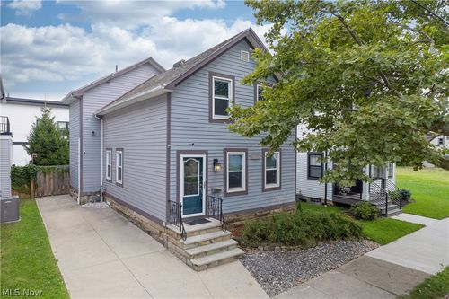 3004 Monroe Ave, Cleveland, OH, 44113-4107 | Card Image
