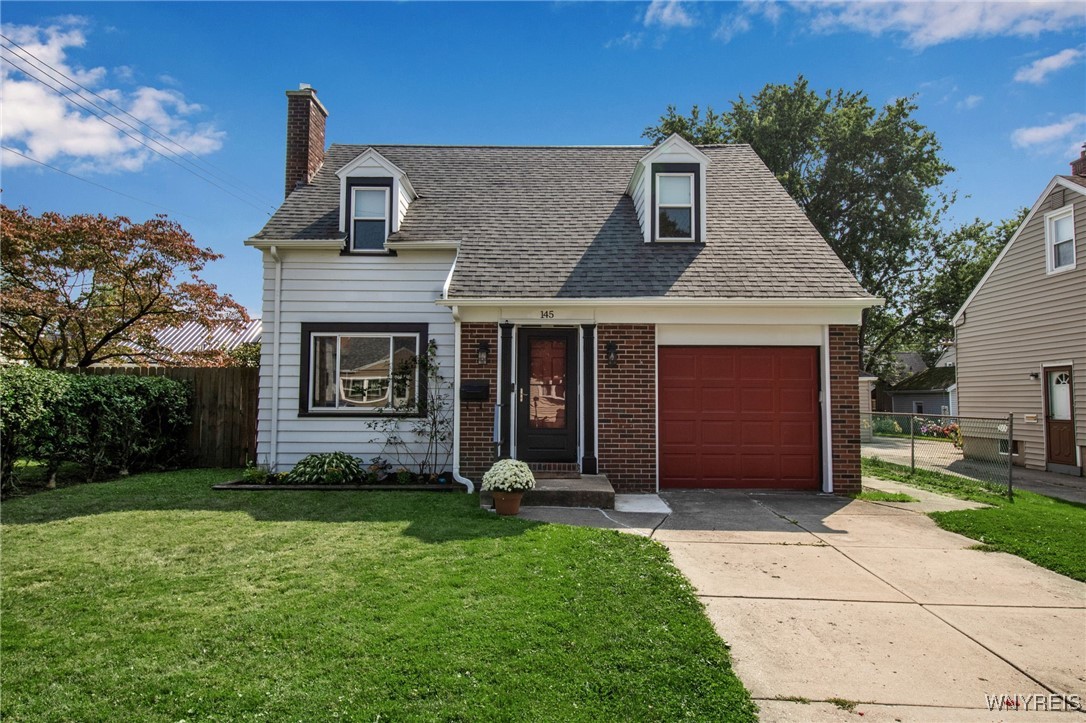 Hollywood Ave, Buffalo, NY 14220