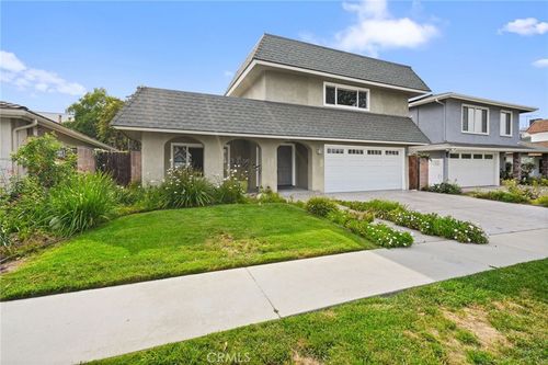 6215 Hesperia Ave, Encino, CA, 91316-7114 | Card Image