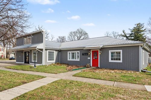 207 Exchange Street, Marshall, MI, 49068 | Card Image